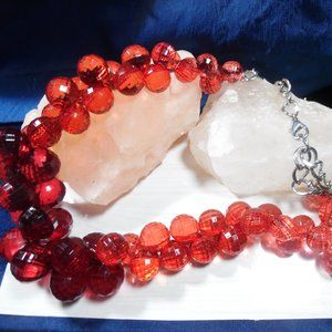 RASPBERRY FACETED BEAD CHOKER/NECKLACE